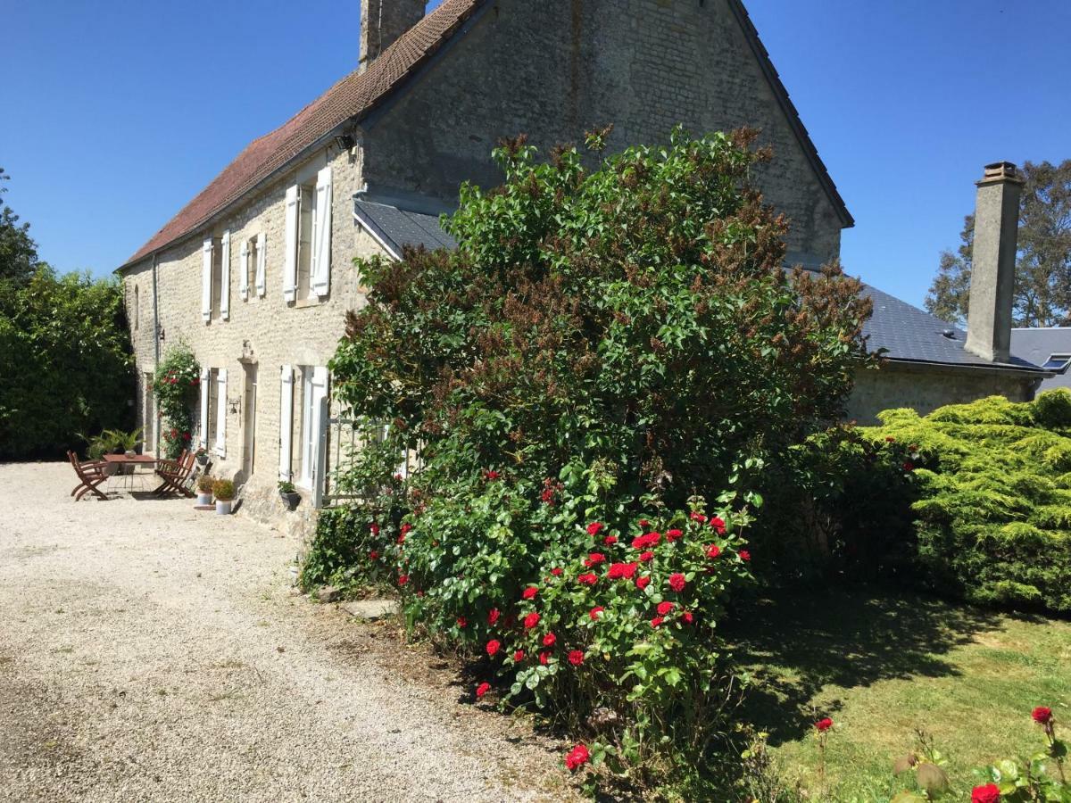 Villa Ferme De Riou Sainte-Mère-Église Exterior foto
