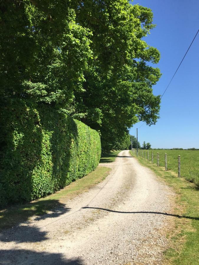 Villa Ferme De Riou Sainte-Mère-Église Exterior foto
